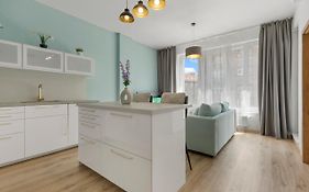 Lam Mint - Ac - Balcony